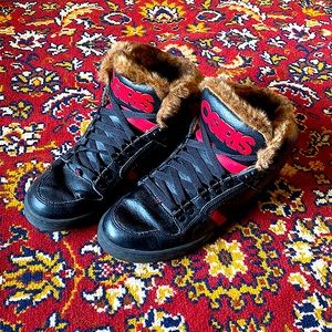 Osiris High Top Skate Shoes/Sneakers w/ Fur Lining/Accent - Black/Red/Brown Fur